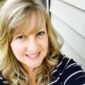 Meet your Posher, Leigh ann